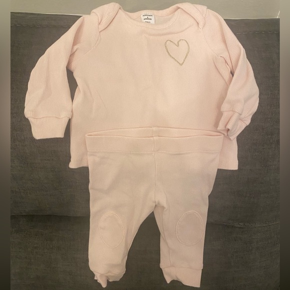 Nordstrom Baby Girl 2 Piece Outfit - Picture 1 of 1